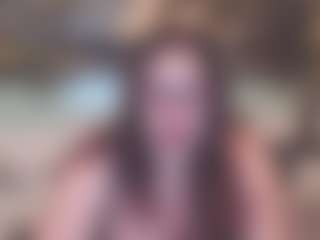 Live cam show with QueenNatashaX - Hairy Pussy on SinfulBabes