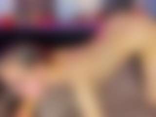 Live cam show with Sunbeam69 - Blonde Hair Petite on Camsoda