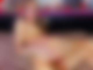 Live cam show with Sunbeam69 - Sexy on AdultVida.com