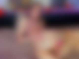 Live cam show with Sunbeam69 - Public on Dolls Live