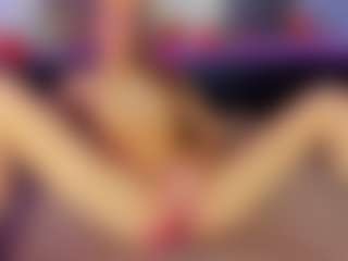 Live cam show with Sunbeam69 - Glasses on Camsoda