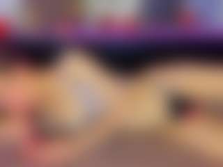 Live cam show with Sunbeam69 - Toys on madthumbs