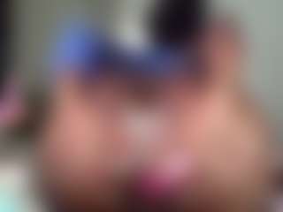 essenceblaque's Live Sex Cam Show