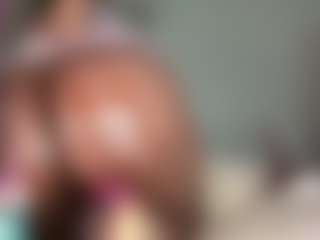 essenceblaque's Live Sex Cam Show