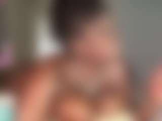 essenceblaque's Live Sex Cam Show