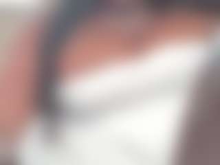 essenceblaque's Live Sex Cam Show
