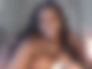 essenceblaque's Live Sex Cam Show