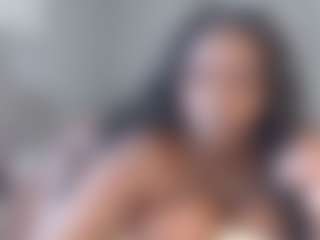 essenceblaque's Live Sex Cam Show