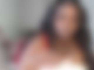 essenceblaque's Live Sex Cam Show