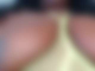 essenceblaque's Live Sex Cam Show
