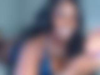 essenceblaque's Live Sex Cam Show