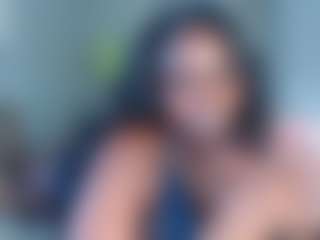 essenceblaque's Live Sex Cam Show