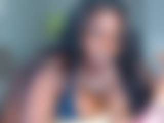 essenceblaque's Live Sex Cam Show