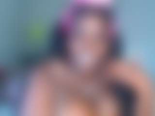 essenceblaque's Live Sex Cam Show