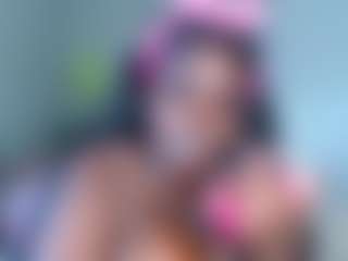 essenceblaque's Live Sex Cam Show