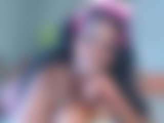 essenceblaque's Live Sex Cam Show