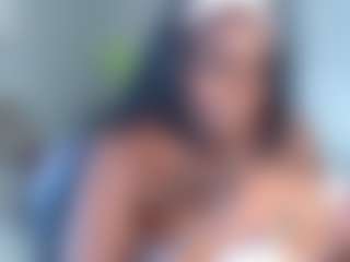 essenceblaque's Live Sex Cam Show