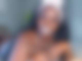 essenceblaque's Live Sex Cam Show