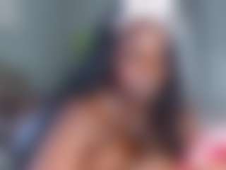 essenceblaque's Live Sex Cam Show
