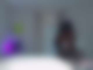 essenceblaque's Live Sex Cam Show