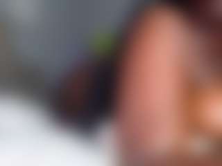 essenceblaque's Live Sex Cam Show