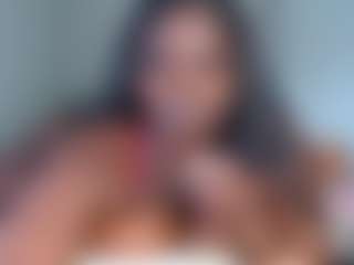 Live cam show with essenceblaque - Squirt on Camsoda