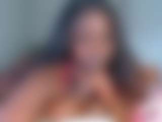 Live cam show with essenceblaque - Lovense on Camsoda