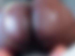 essenceblaque's Live Sex Cam Show