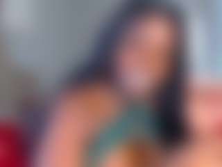 essenceblaque's Live Sex Cam Show