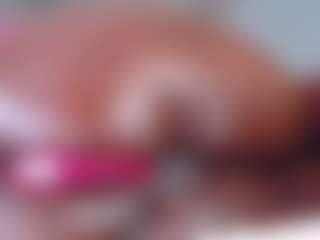 essenceblaque's Live Sex Cam Show