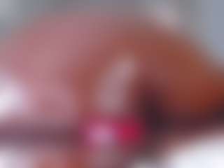 essenceblaque's Live Sex Cam Show