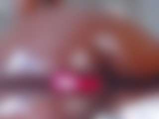 essenceblaque's Live Sex Cam Show