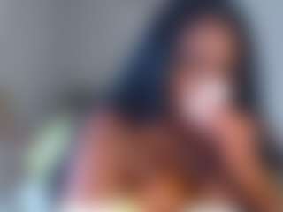 essenceblaque's Live Sex Cam Show