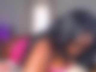 essenceblaque's Live Sex Cam Show