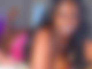 essenceblaque's Live Sex Cam Show