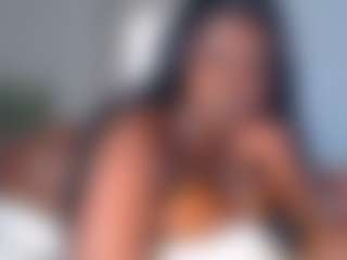 Live cam show with essenceblaque - Girlnextdoor on Camsoda