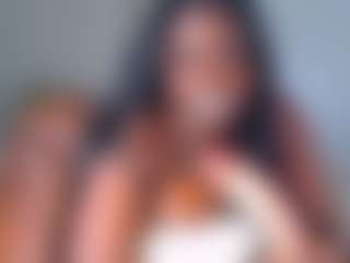 essenceblaque's Live Sex Cam Show