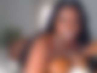 Live cam show with essenceblaque - Freaky on CamClone