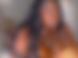 essenceblaque's Live Sex Cam Show