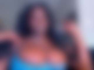 essenceblaque's Live Sex Cam Show