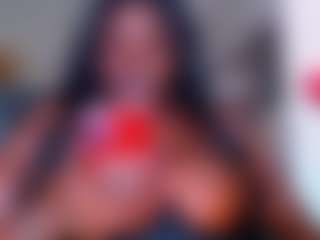essenceblaque's Live Sex Cam Show