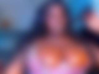 essenceblaque's Live Sex Cam Show
