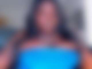 essenceblaque's Live Sex Cam Show