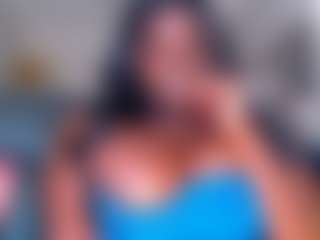 essenceblaque's Live Sex Cam Show