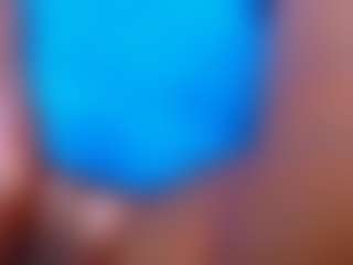 essenceblaque's Live Sex Cam Show