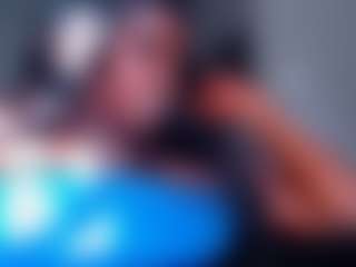 essenceblaque's Live Sex Cam Show
