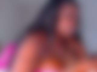 essenceblaque's Live Sex Cam Show