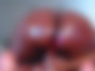 Live cam show with essenceblaque - Control on Milfs Live