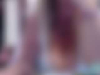 JennaDeluxe MILF webcam performer live streaming