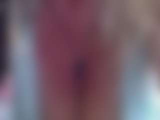 JennaDeluxe MILF webcam performer live streaming